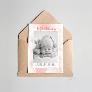 BA110 DIGITAL Birth Announcement design - jolie nouvelle carte photo de bébé fille - moderne templAte | aquarelle corail rose stats FICHIER IMPRIMABLE