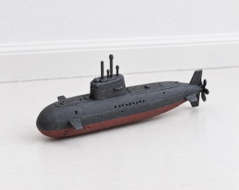 Miniatyrubåt STL-fil, utskrivbar 3D-modell för marindiorama, dockhus
