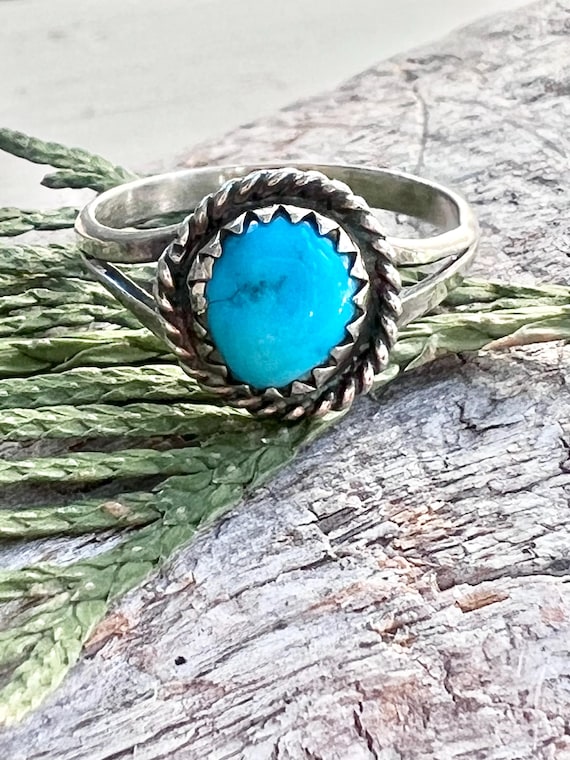 Retro Native American Old Pawn Turquoise Ring