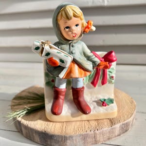 Rare Midcentury Napco Christmas Girl Planter