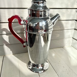 Art Deco Cherry Red Bakelite Cocktail Shaker