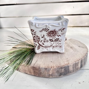1950’s Brown Floral Ironstone Pot