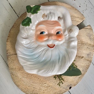 Mid-Century 1950’s Kitsch Santa Wall Decor