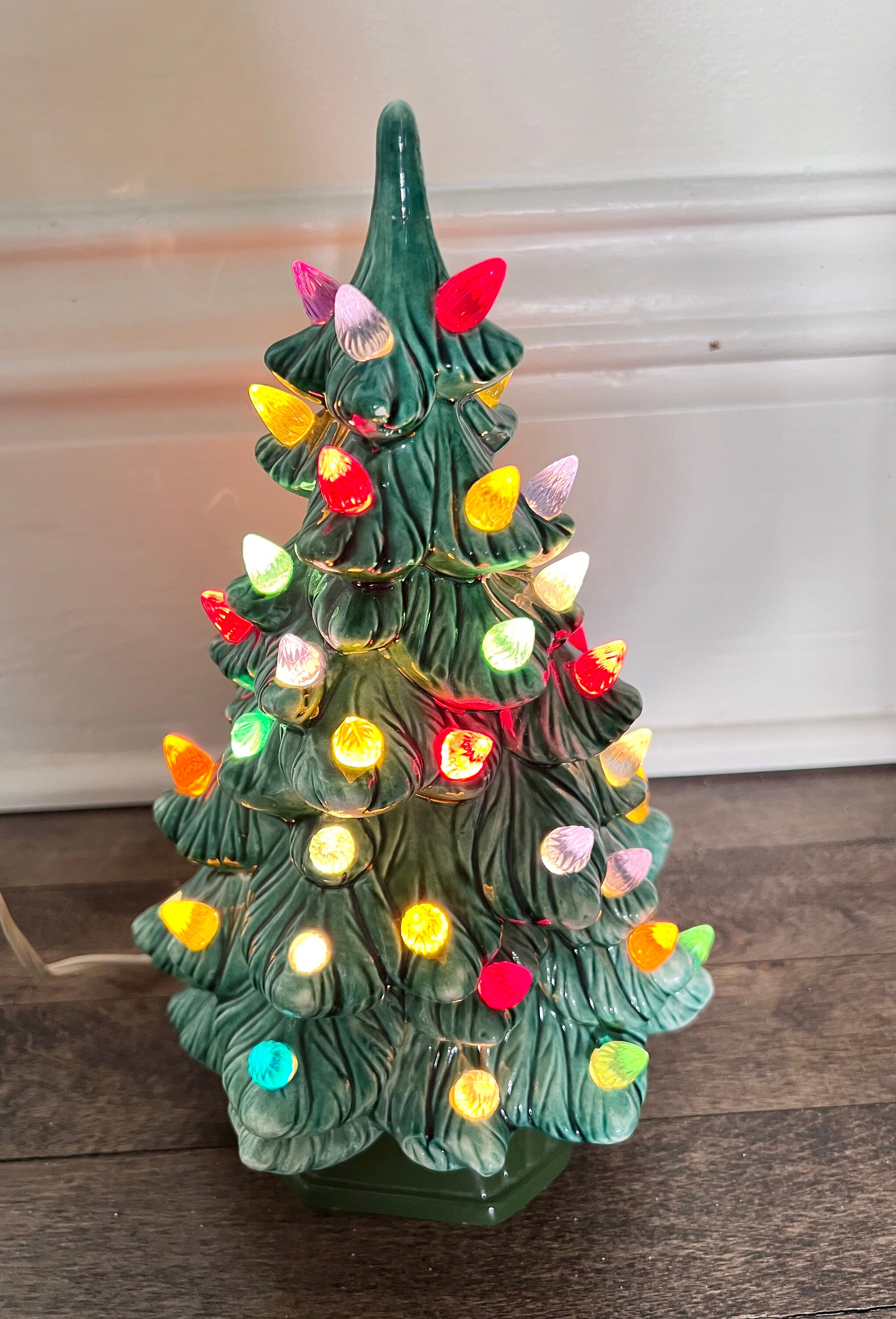 Holland Mold Christmas Treenull