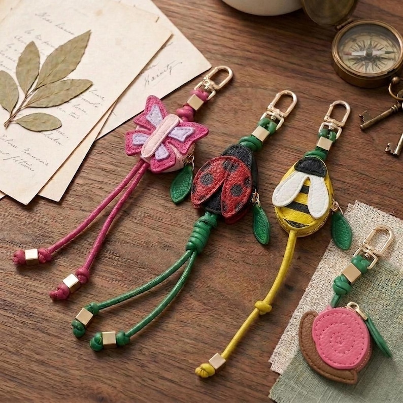 Handmade Leather Insect Keychain - Cute Bee Butterfly Snail Ladybug Bag ...