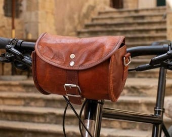 Personalized Leather Saddle Bag, Custom Name Crossbody Purse, Handmade Vintage Saddle Bag, custom order, Boho Gift for Her