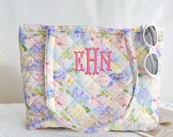 Borsa tote floreale, borsa da spiaggia ricamata con nome, borse da weekend con monogramma, regalo per damigella d'onore, borsa per addio al nubilato, borsa da viaggio trapuntata