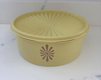 Vintage Tupperware Servalier Yellow Sunburst Bowl Lid 805-10 Starburst retro