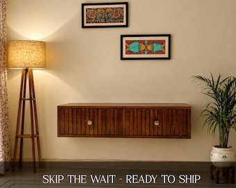 Consola flotante con cajones acanalados de madera maciza para entrada de pared