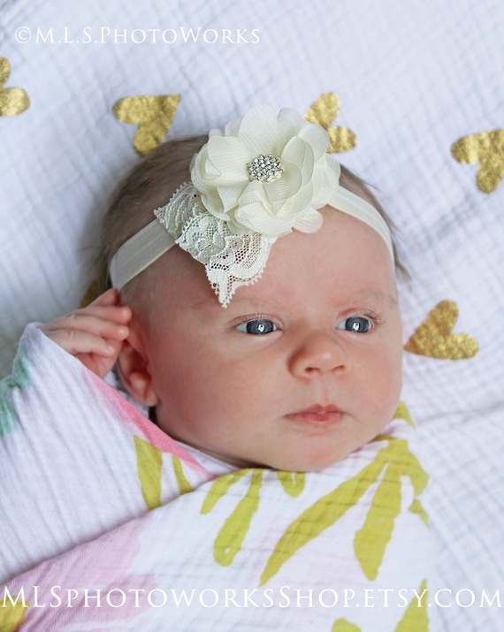 Ivoire Et Dentelle Bebe Fille Bandeau Bapteme Noeud Etsy Ivoire Et Dentelle Bebe Fille Bandeau Bapteme Noeud Etsy