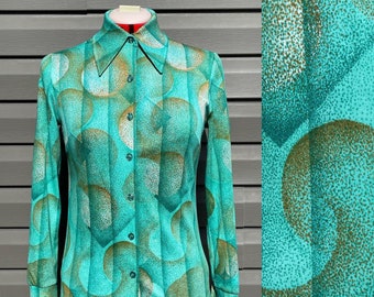 vintage 70s dagger collar polyester shirt spring button up retro button down all over print size small- size medium