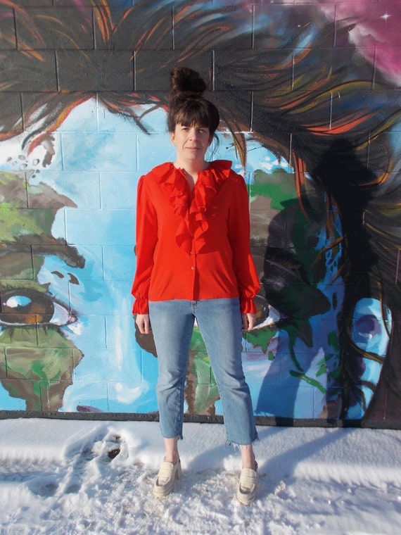 vintage red ruffle blouse romantic spanish gypsy b