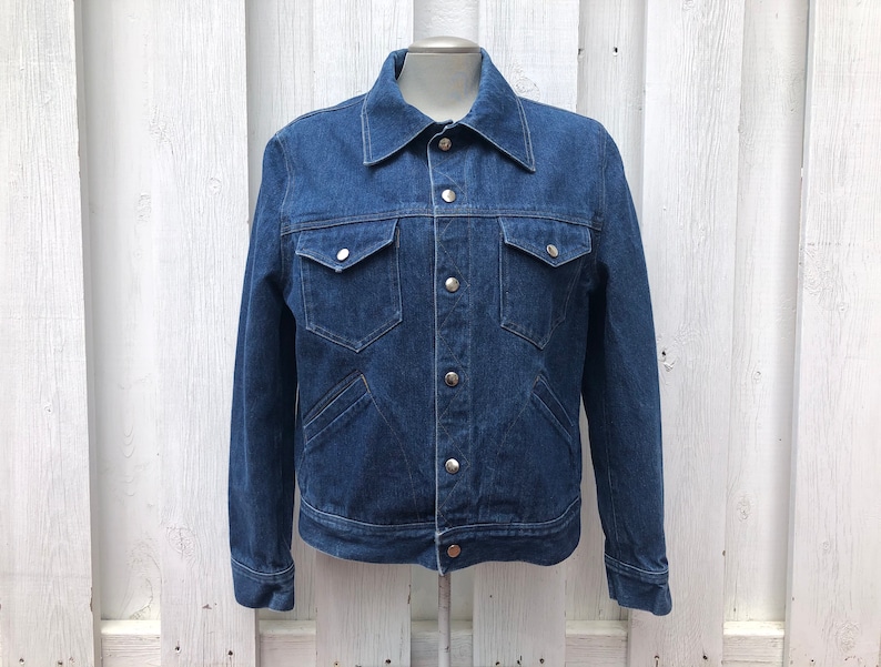 vintage denim jacket snap front cowgirl cowboy western unisex size medium size large 1950s 1960s rockabilly jean jacket workwear