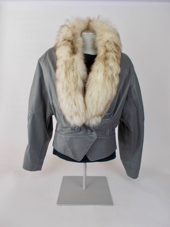 removable fur collar