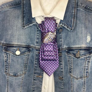 Upcycle Necktie Brooch - Etsy display picture 1