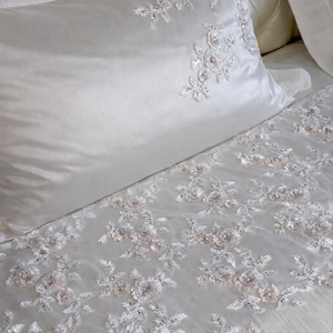 Handmade Beaded Floral Appliqué Bedspread Set, Luxury Embroidered Coverlet