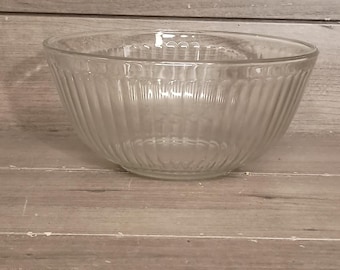 Vintage Pyrex 7403-S Ribbed 10 Cup Mixing Bowl