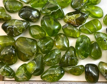 peridot polished stone