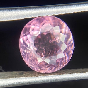 2.25 ct light pink Tourmaline - Rubellite - faceted round cut Elbaite tourmaline - loose gem - natural