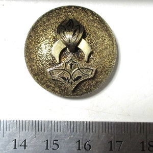 Victorian era Brooch 14k gold and enamel mid to late 1800's image 3