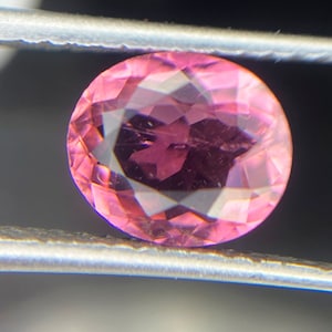 1.31 ct pink Tourmaline - Rubellite - faceted oval cut Elbaite tourmaline - loose gem - natural