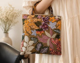 Sequin Embroidered Floral Tote Bag for Women, Bamboo Handle Shoulder Bag, Beach Handbag, Vacation Daily Use