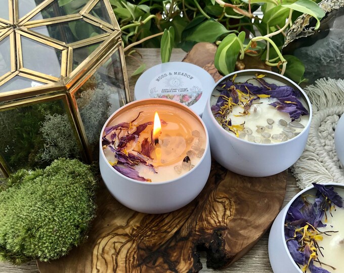 Soy Intention Candle With Crystals and Flower Petals, Positive