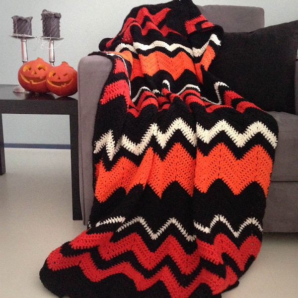 Couverture d'Halloween - Déco d'Halloween effrayante orange et noir au crochet à chevrons