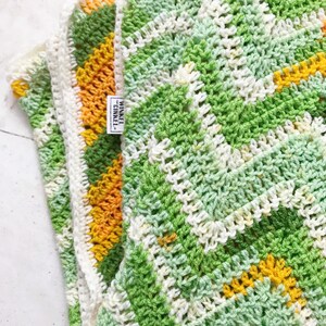 Chevron blanket orange green ombre ripple crochet afghan throw image 2