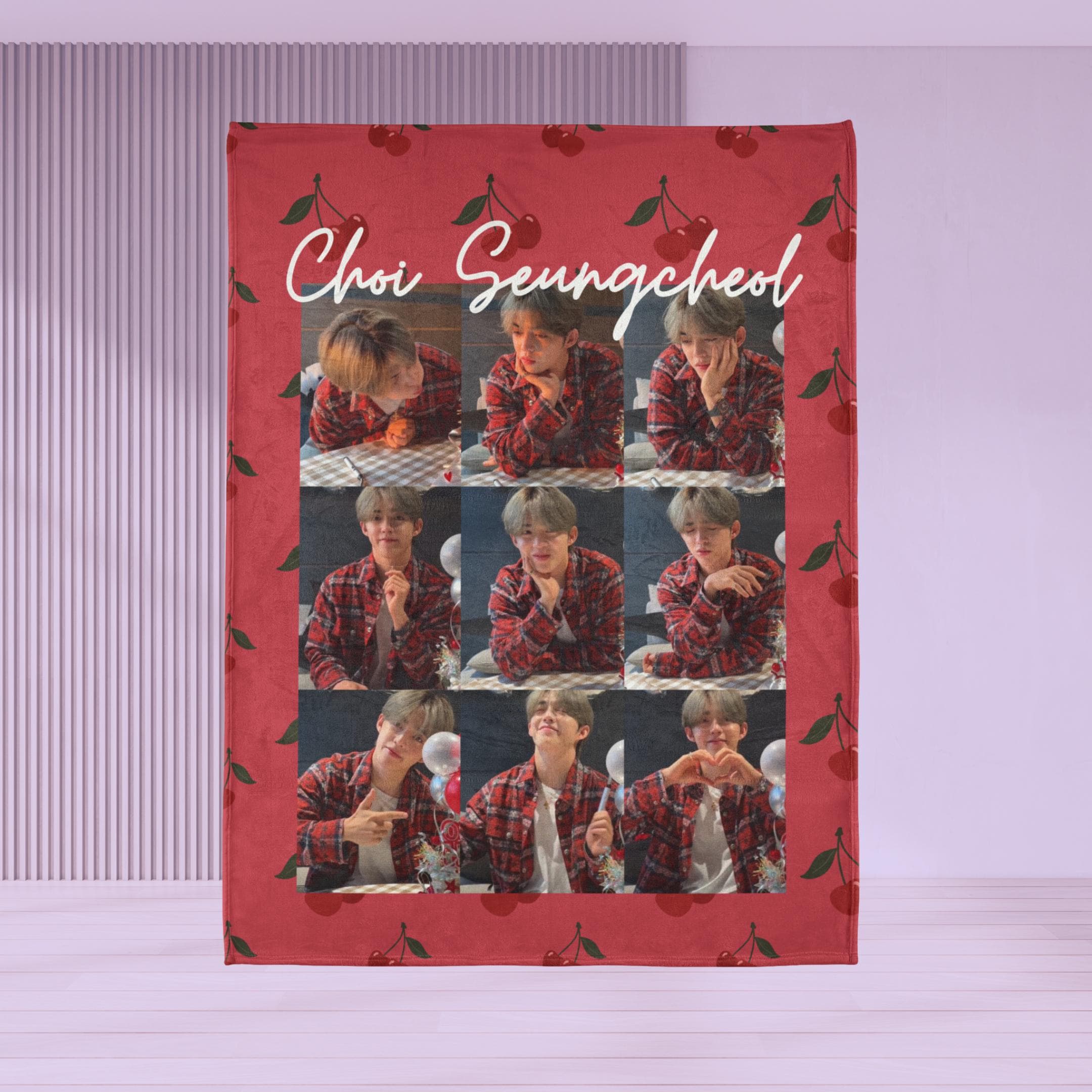Seventeen Blanket Dino - Etsy