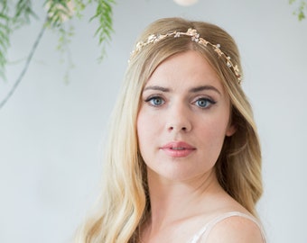 Lucinda Delicate Gold Wedding Hair Vine