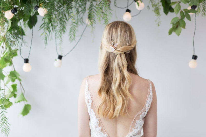 Small Lotte Bridal Hair Pin