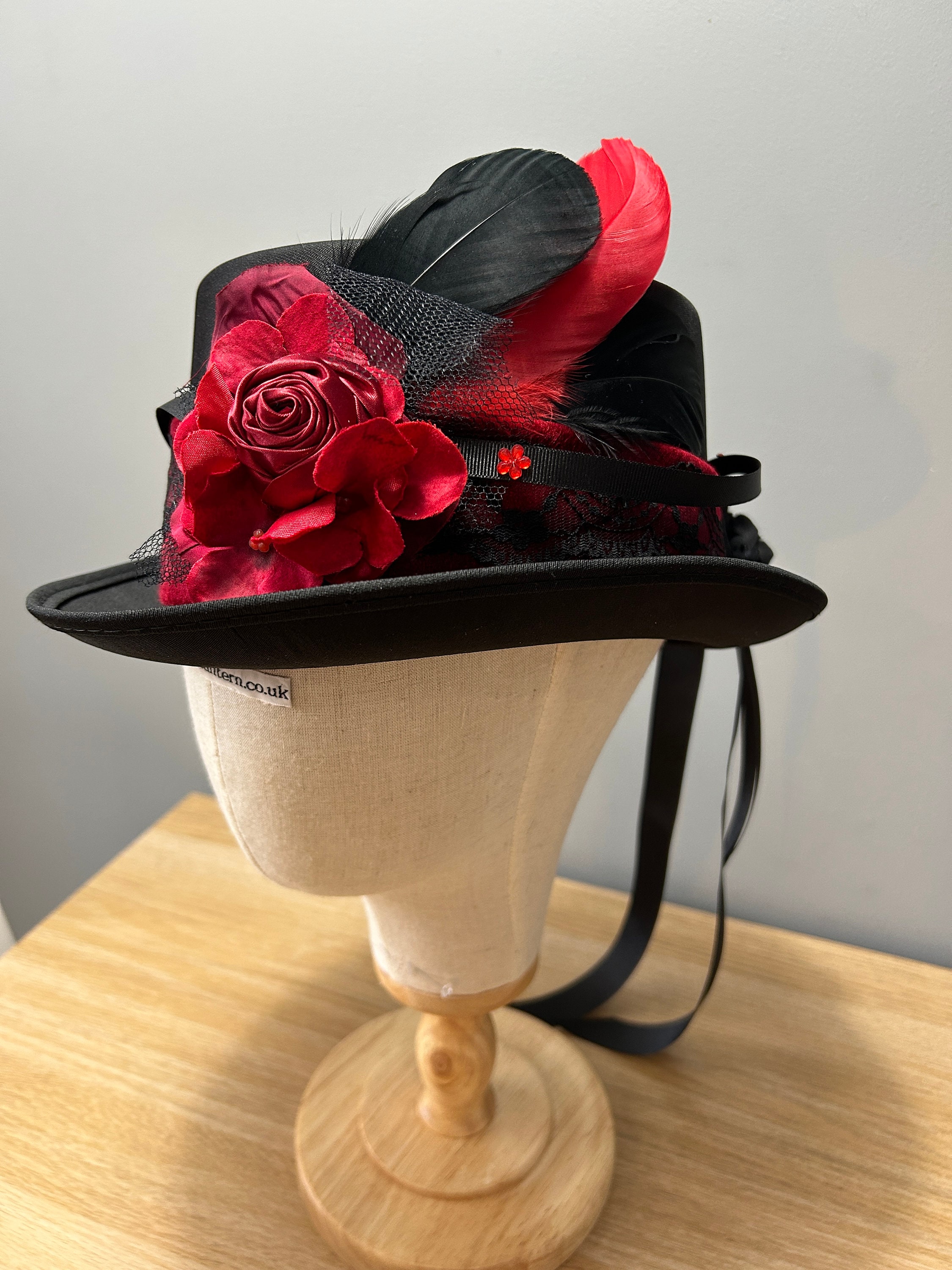 Women’s Feather, Lace and with Rose Black and Cream Elegant Hat Boho Western Wedding Floral & Feather Bridal Hat in Tan 984k  main image 3
