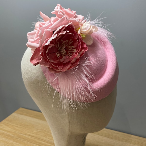 Pink Percher Tilt felt Pill Box Hat Roses Flowers Feathers Wedding Races Pin Up