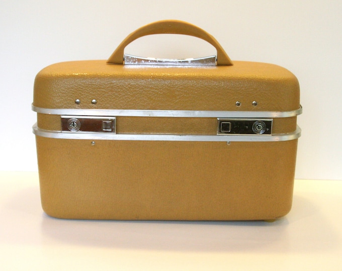 Vintage Yellow Train Case by Boyle Luggage - Etsy