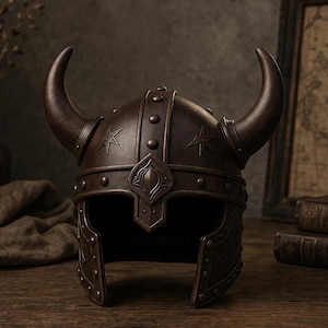 Viking Helmet Statue – 3D Printed Norse Warrior Sculpture, Nordic Decor Collectible