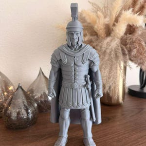 3D Printed Roman Soldier Statue, Ancient Warrior Figurine, Legionary Sculpture, History Decor