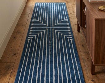 Tapis de couloir bleu, tapis géométrique, tapis en laine tufté à la main, tapis moderne, tapis d'entrée long, moquette bleu marine, moquette en laine, sur mesure