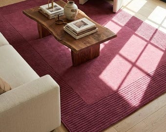 Alfombra moderna color burdeos, alfombra de lana tejida a mano con borde texturizado, alfombra minimalista de color liso, alfombra contemporánea para sala de estar, lujo para el hogar.