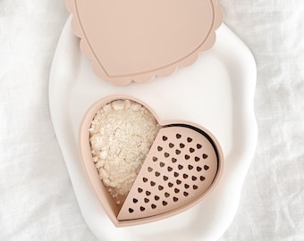 Cornstarch tapperbox for polymer clay - powder container - craft tools supplies - heart shape - polymerclay - DIY - earrings