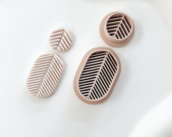 long stripes oval claycutter  -  claycutter - claytool - DIY - earringcutter - fimo klei - polymerclay