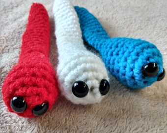 Crocheted Snake Plush Toy: Desk Pet, Amigurumi Friend