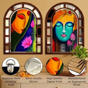 Könnte beinhalten: Zwei gewölbte Wandpaneele mit lebendigen Digitaldrucken von Gottheiten und Lotusblumen, gerahmt in dunklem Holz. Das Set enthält Edelstahl-Aufhängehaken, silberne Acrylspiegel-Akzente und hochwertige Drucke auf Holzwerkstoffplatten.