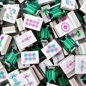 Tappetino da Mahjong americano di lusso a 4 strati, colore verde smeraldo, anti-sbiadimento, con tessere in acrilico per il divertimento.