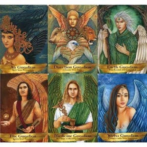 Pode incluir: Um conjunto de seis cartas de oráculo com ilustrações de figuras angelicais. Cada carta tem um título como "Air Guardian" e "Direction Guardian", com texto adicional abaixo. As cartas têm um tema de fantasia com cores vibrantes e obras de arte detalhadas.
