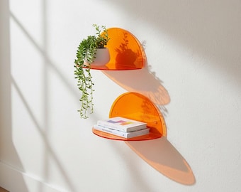 Juego de 2 estantes flotantes de acrílico, modernos, redondos, para montaje en pared, color naranja, organizador de pared pequeño para decoración, plantas y almacenamiento de maquillaje.