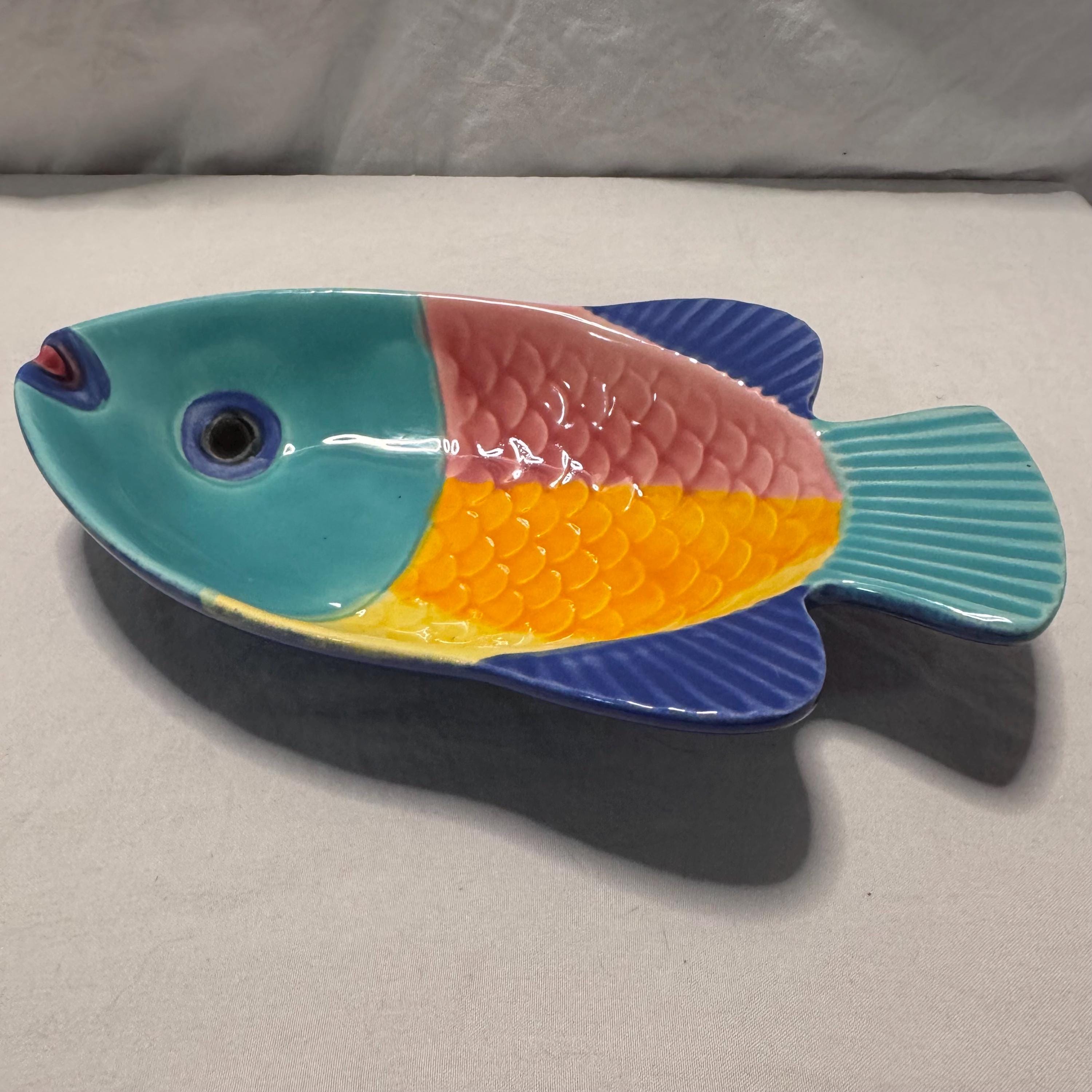 Metlox Fish - Etsy