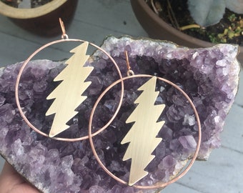 NOT FADE AWAY // 13 Point Bolt Hoop Earrings