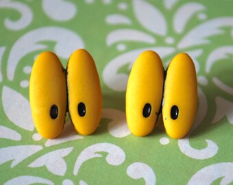 Eye Earrings -- Eyeball Earrings, Halloween Earrings, Eyeballs, Halloween
