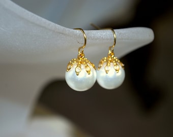 White Pearl Earrings -- White Pearls, Gold